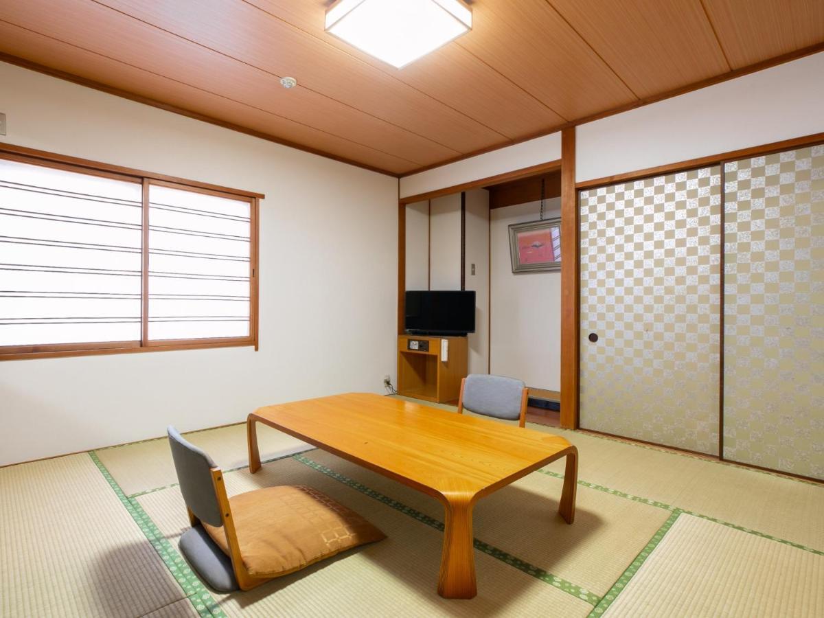 Maizuru Grand Hotel Bagian luar foto